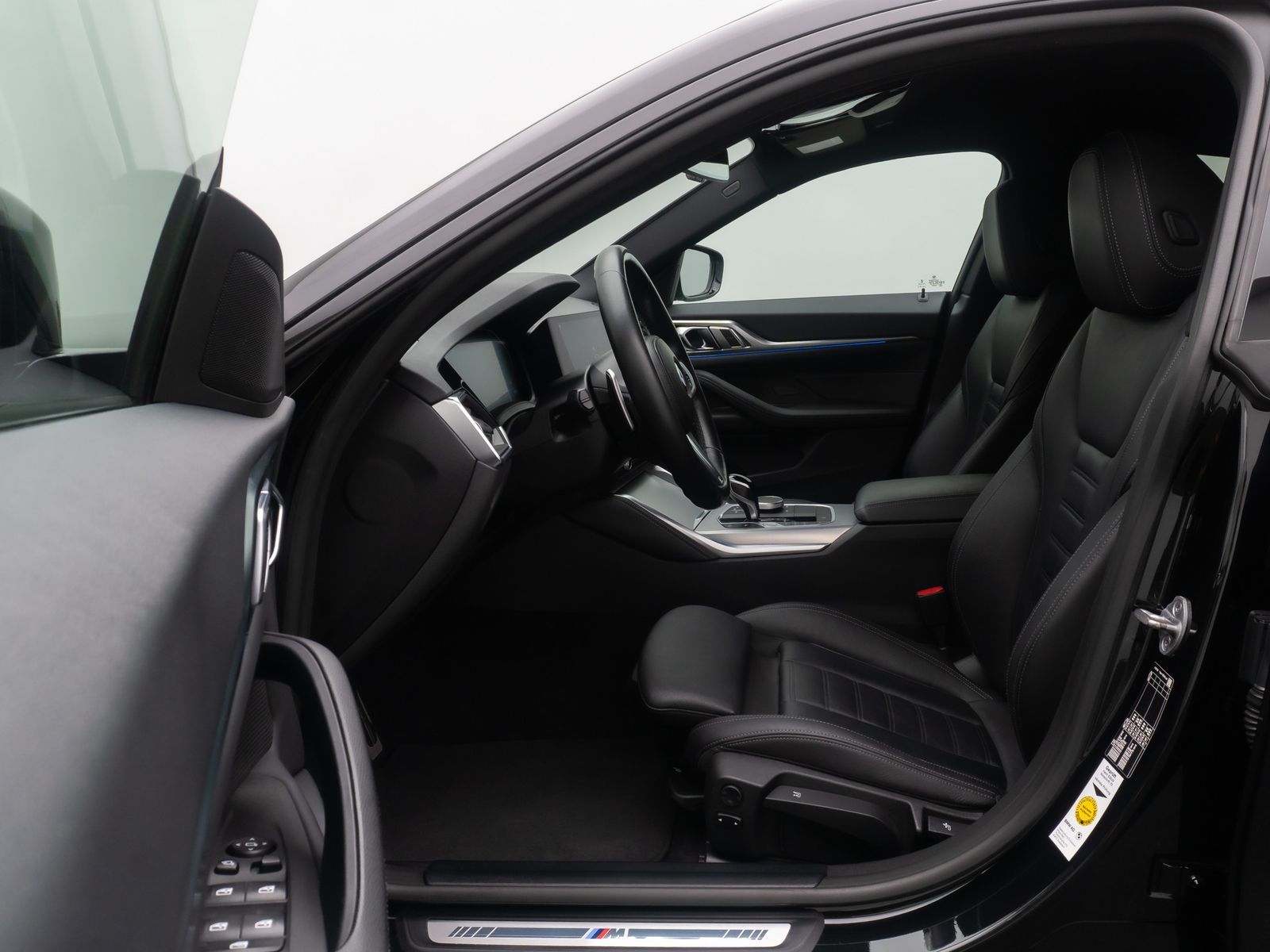 Fahrzeugabbildung BMW 420 Gran Coup&eacute; M Sport DAB Kamera Leder 19Zoll