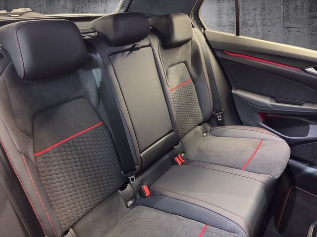 Volkswagen Golf - Bild 10