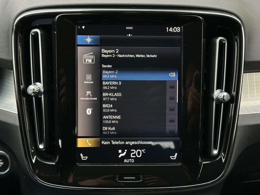 Volvo XC40 T3 Momentum Pro *AHK*Kamera*Sitzh.*Navi*