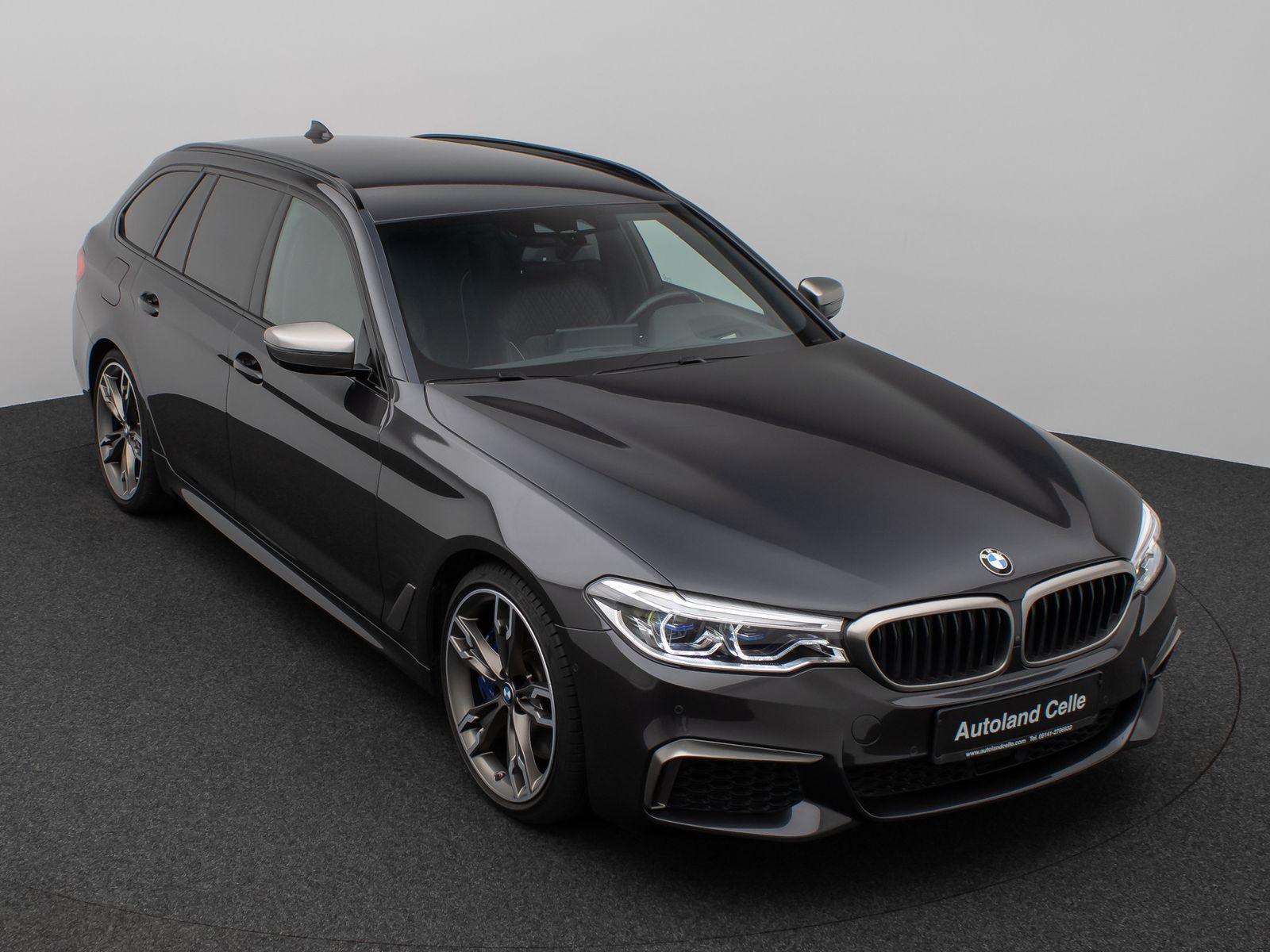 Fahrzeugabbildung BMW M550d xD Laser 360°HUD H/K AHK Komfort 20Zoll