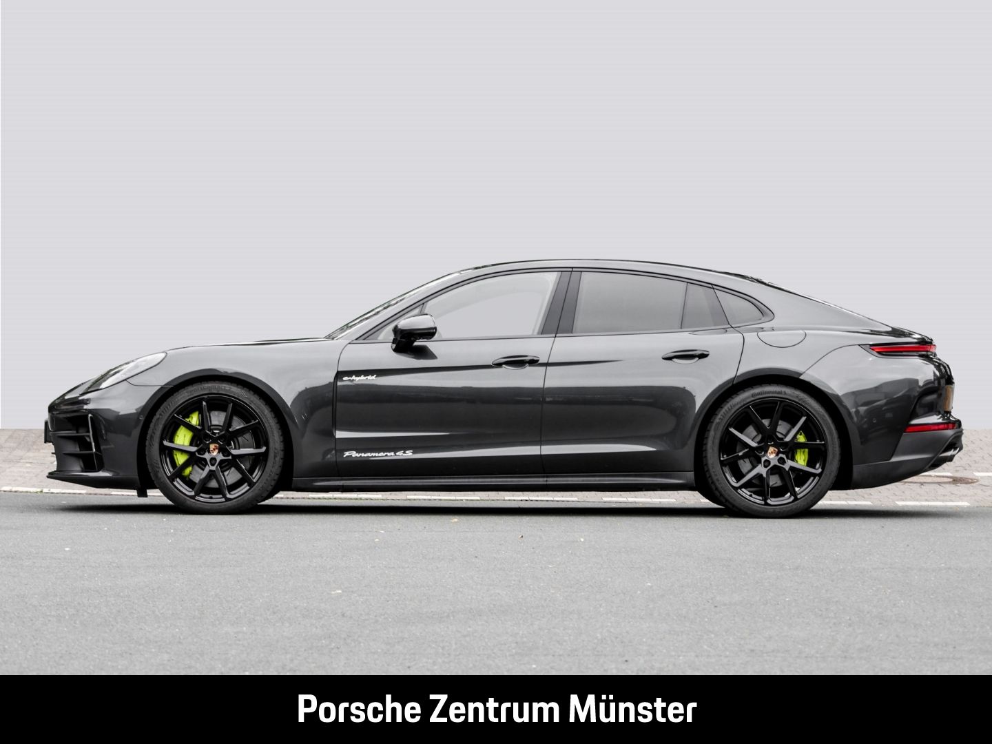 Porsche Panamera 4S E-Hybrid Luftfederung Sportabgas BOS imagem 2