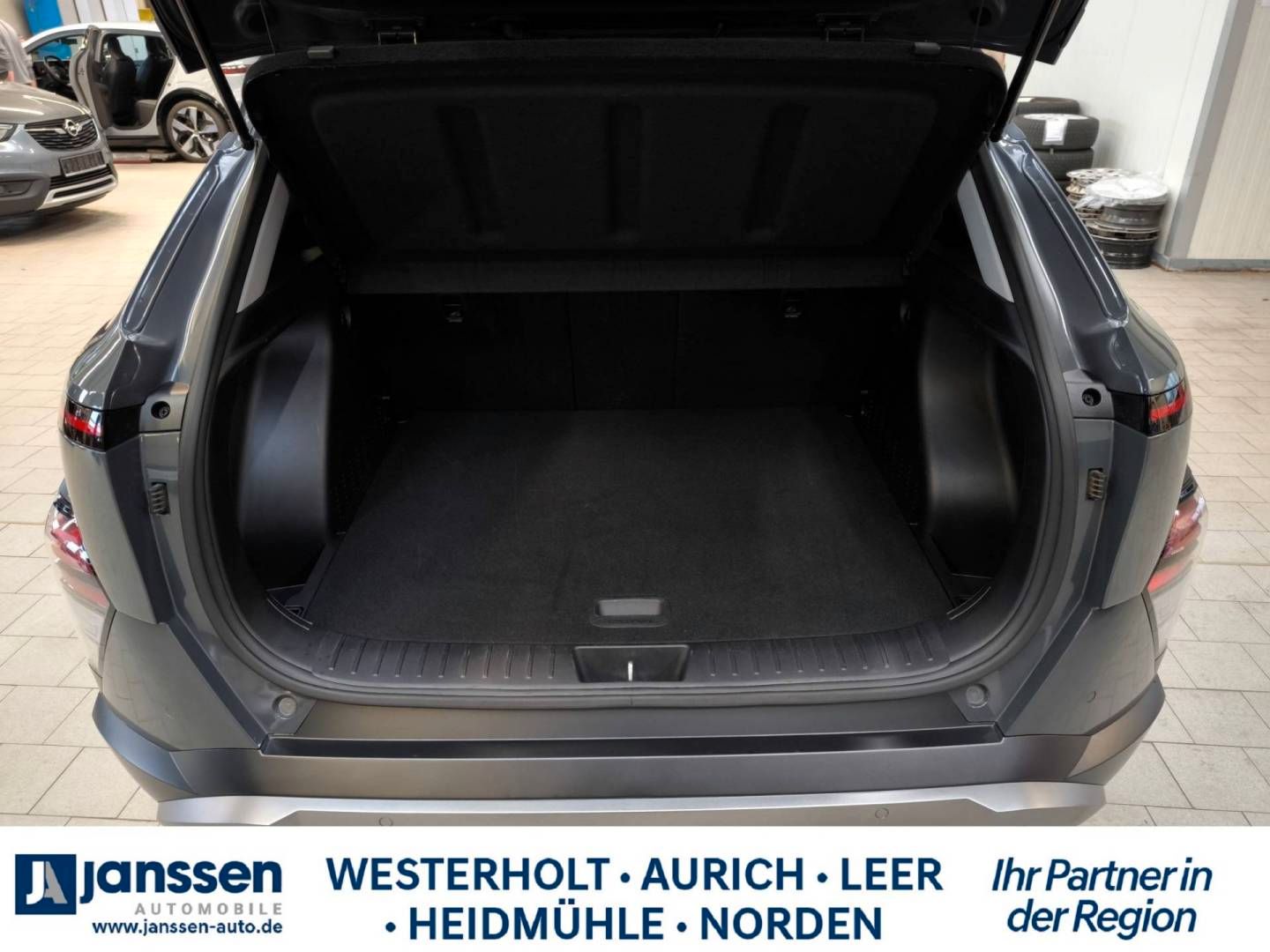 Fahrzeugabbildung Hyundai KONA   TREND