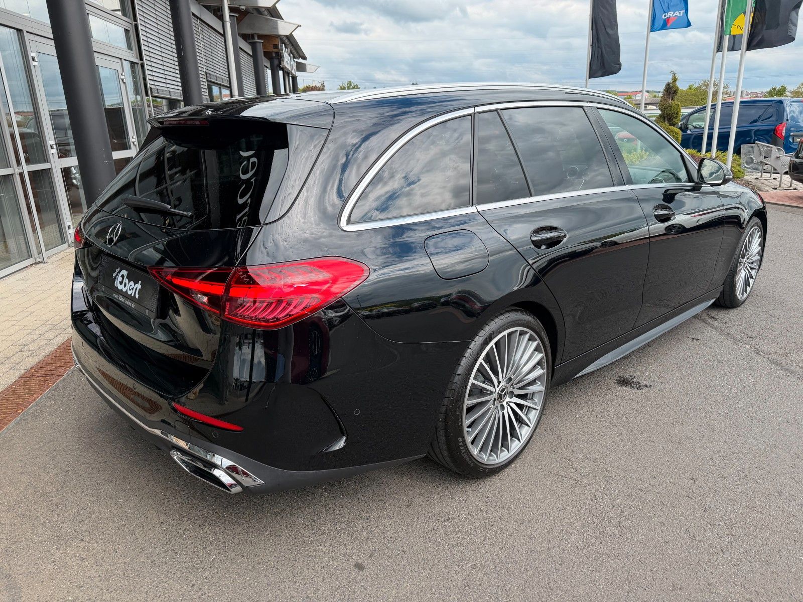 Fahrzeugabbildung Mercedes-Benz C 180 T AMG+AHK+Memory+Ambiente+TotW+