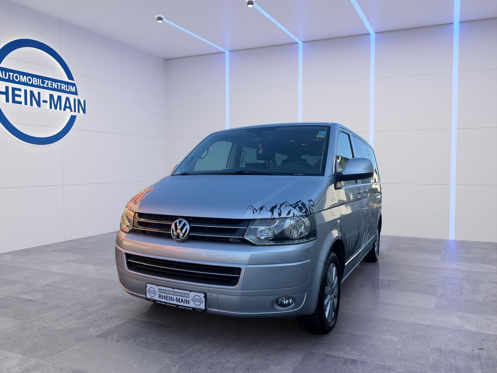 Volkswagen T5 MultivanHIGHLINE STHZG LEDER AHK 2,5T CARPLA