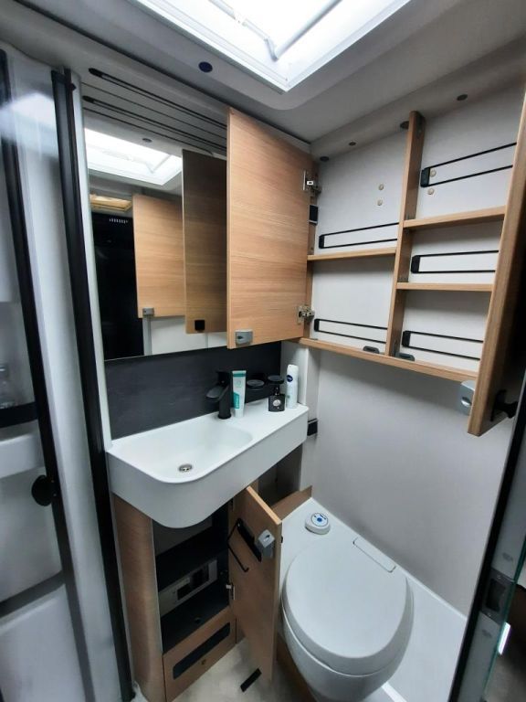 Fahrzeugabbildung HYMER / ERIBA / HYMERCAR B-Klasse MC T 600 Verfüg./Autark/AHK/TV/Winter