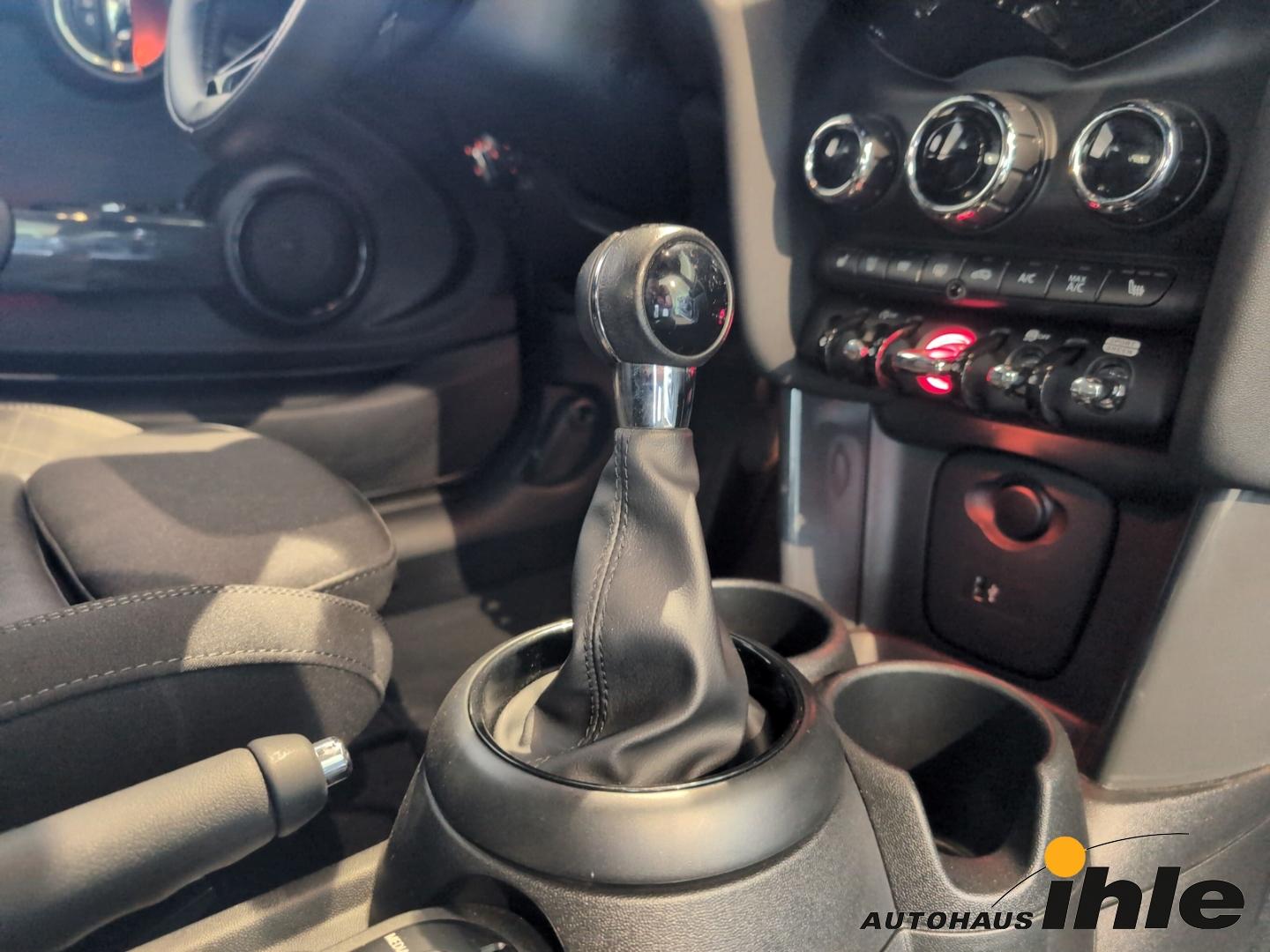 MINI Cooper 1,5 BLUETOOTH+AMBIENTEBELEU.+SPORTSITZE