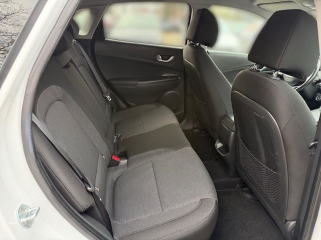 Fahrzeugabbildung Hyundai KONA Trend Elektro 2WD +NAVI+KLIMA+RFK+PDC+LED+U