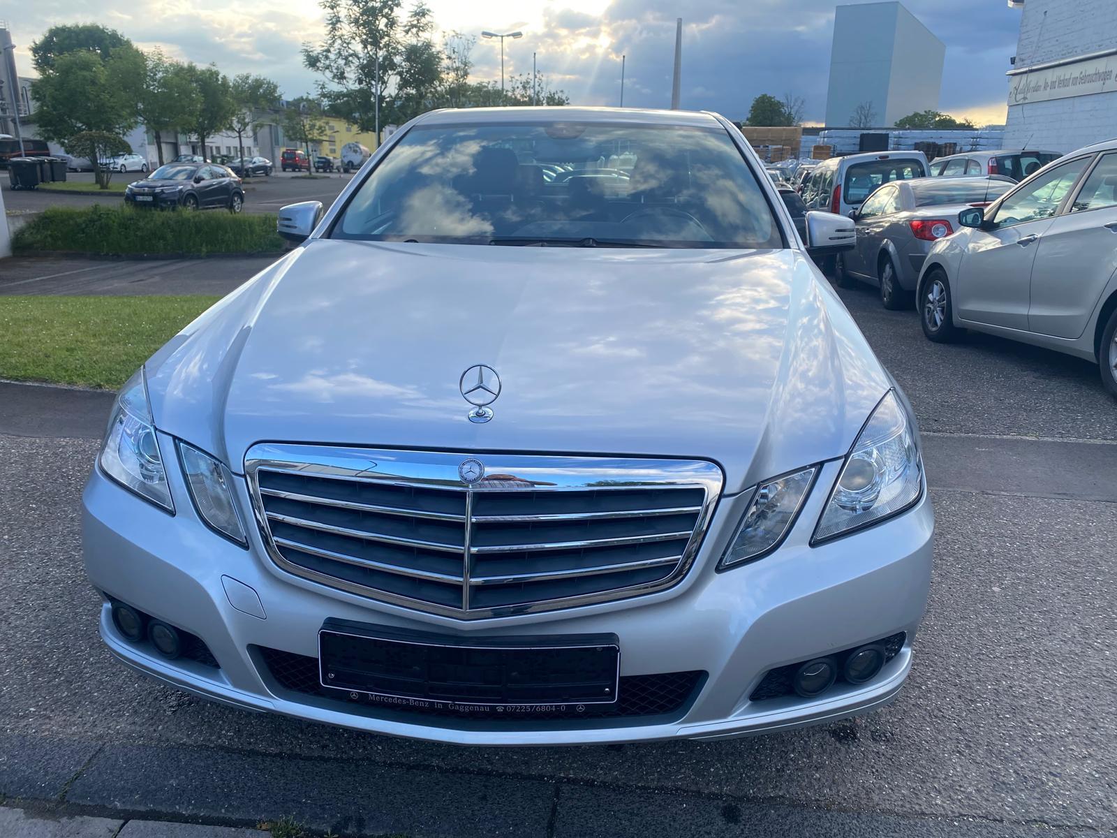 Mercedes-Benz E 200 E Limousine E 200 CDI BlueEfficiency