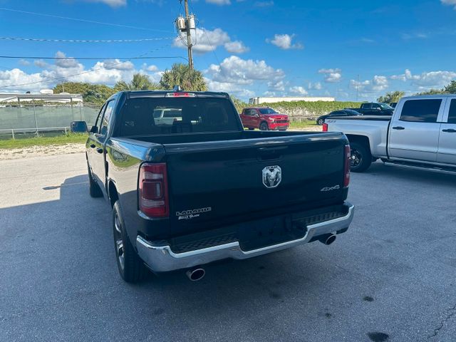 Dodge RAM 1500 Larami4x4 CrewCab unfallfrei im Vorlauf