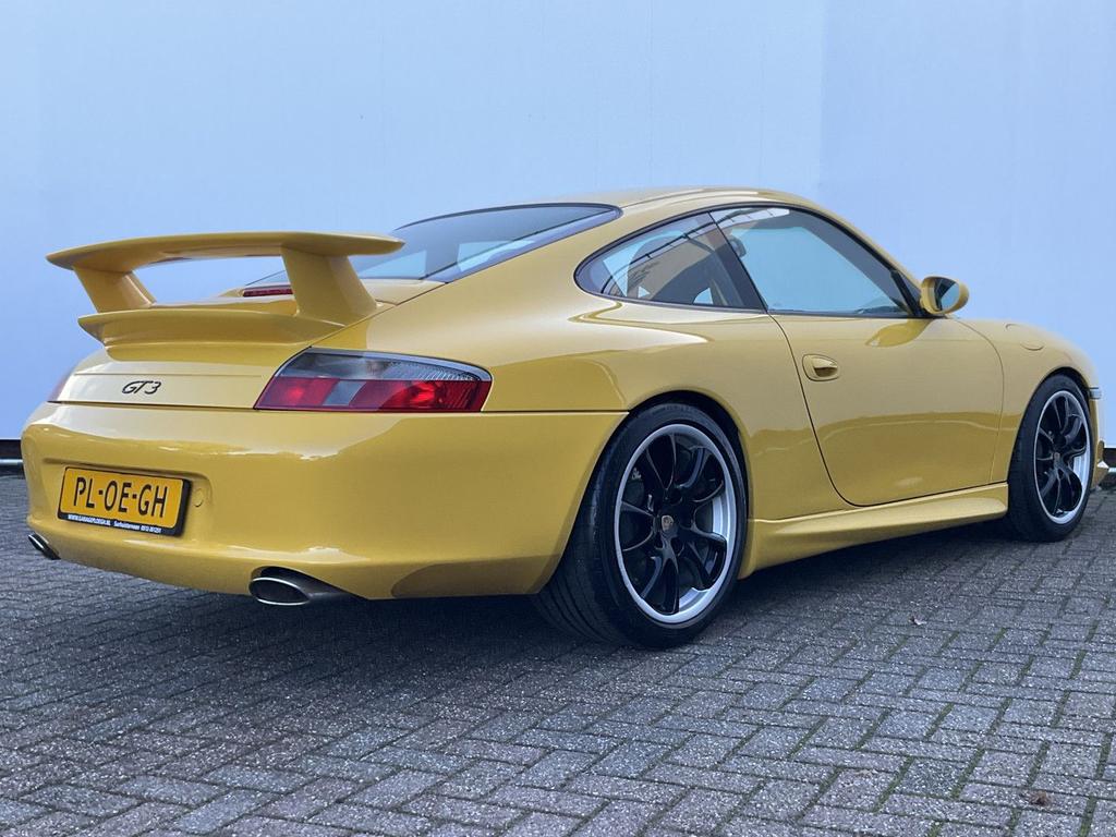 Porsche 996