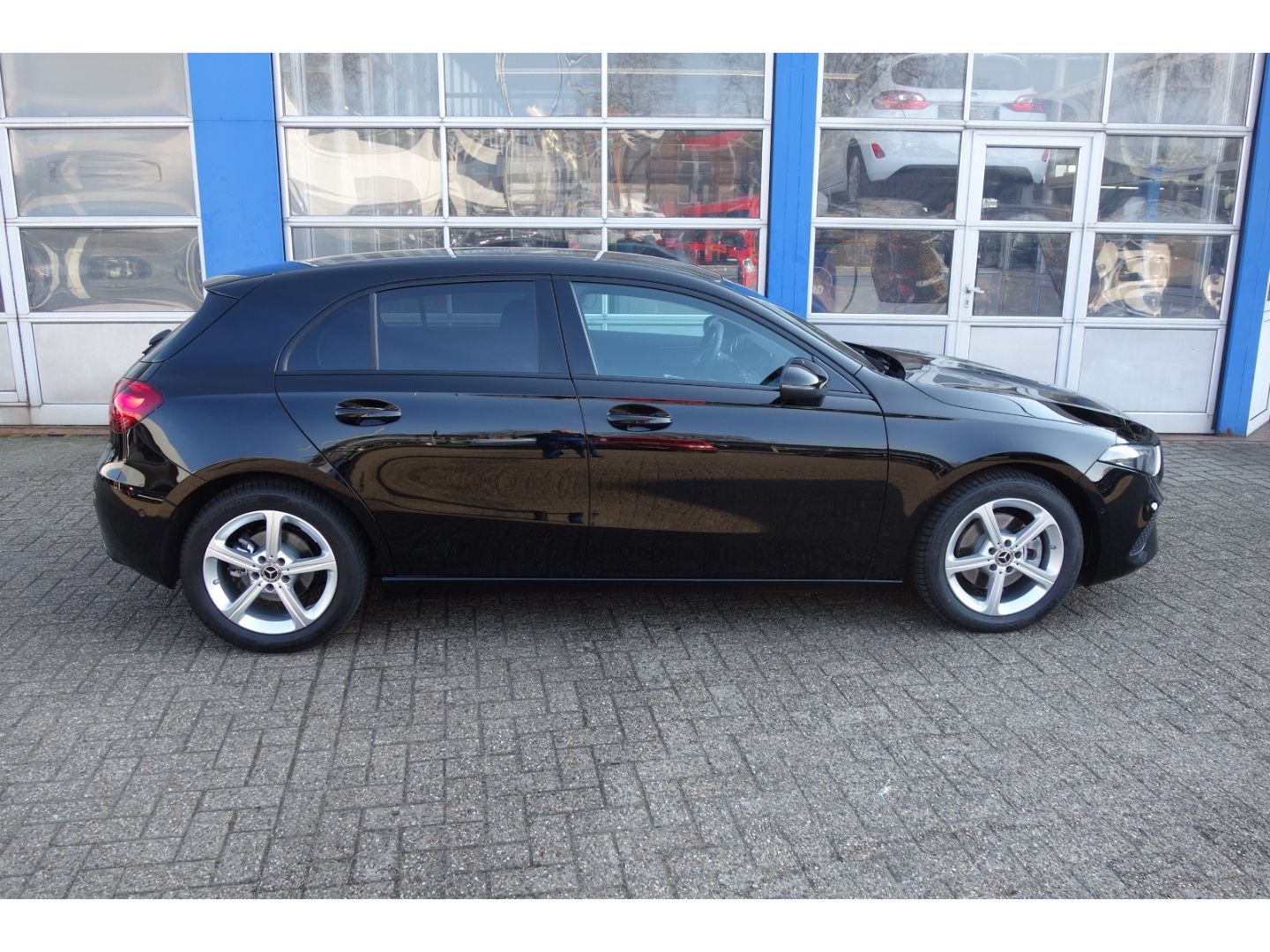 Mercedes-Benz A 180 Night-Paket Lenkradheizung Navi Digitales foto 3
