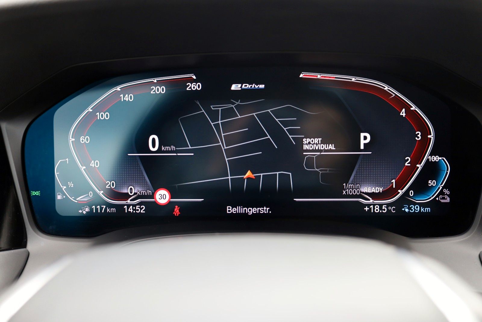 Fahrzeugabbildung BMW 320e Touring Advantage Leder,Navi,LED,Kamera,AHK