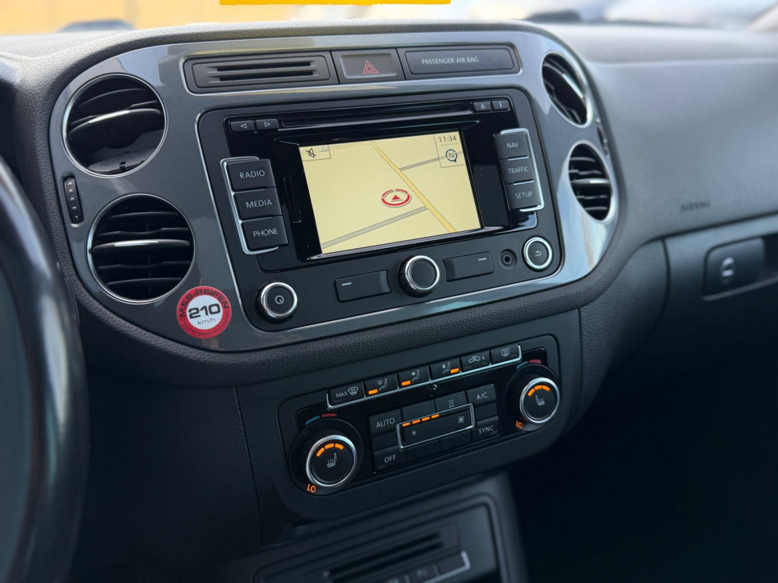 Tiguan 2.0 TDI DSG Sport & Style BMT 4M Pano Nav