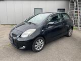 Toyota Yaris 1,3 l-Dual-VVT-i Executive 6 Gang 101PS - Toyota Yaris: Ps