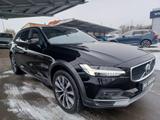 Volvo V90 Cross Country B5°Pro AWD°AHK°360°Cam° - Volvo V90 Cross Country Gebrauchtwagen