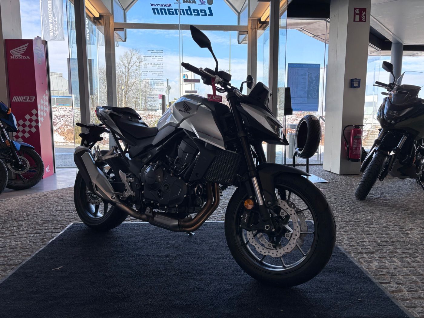 Fahrzeugabbildung Honda CB 750 Hornet 2025