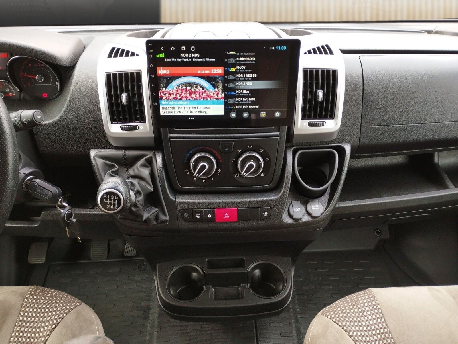 Fahrzeugabbildung Pössl Roadcruiser XL 165 PS AHK,Markise,Navi,Kamera