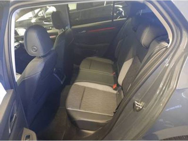 Volkswagen Golf VIII Lim. 2.0 TDI Goal foto 4