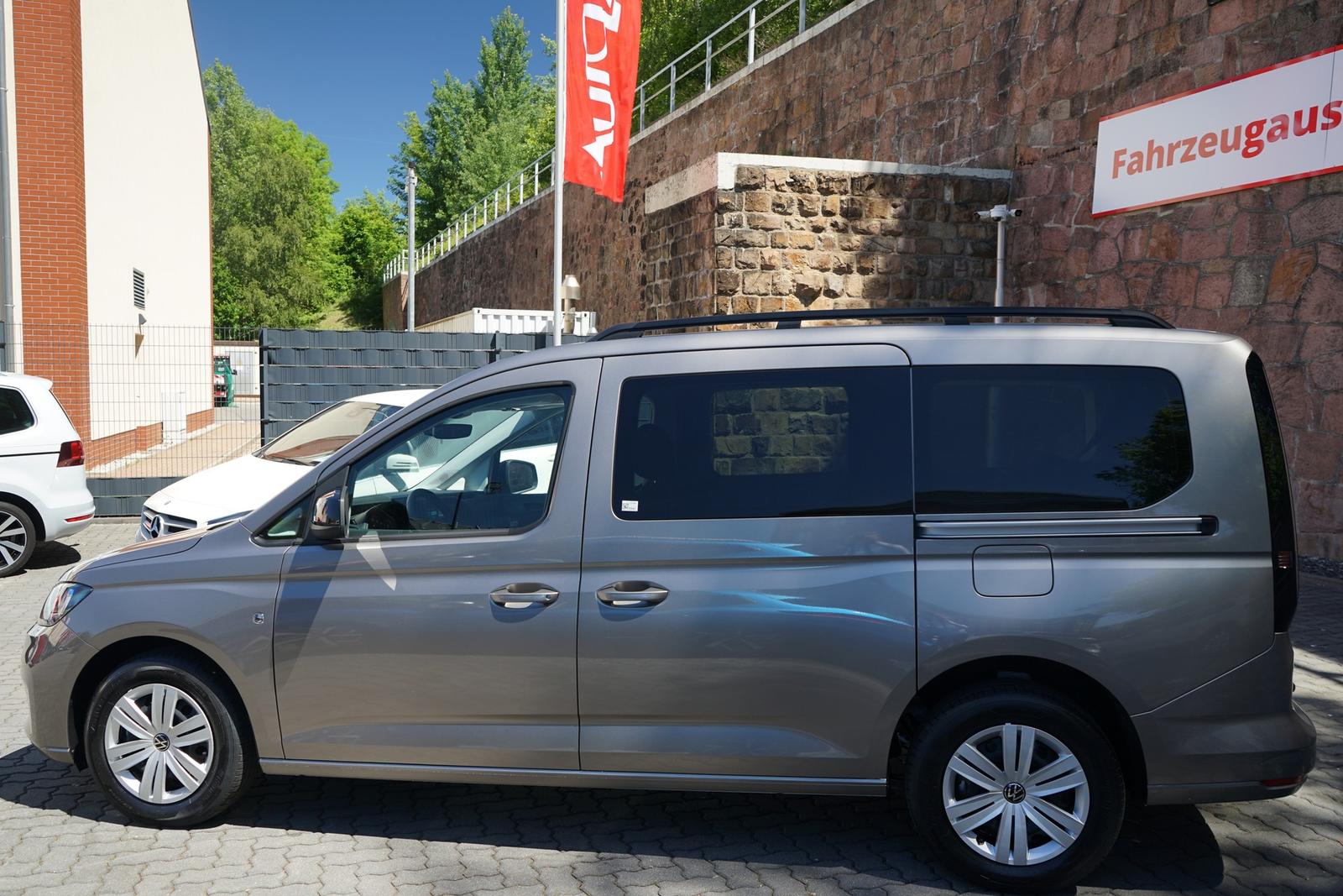 Volkswagen Caddy Maxi 1.5 TSI DSG Kamera 7-Sitzer AHK