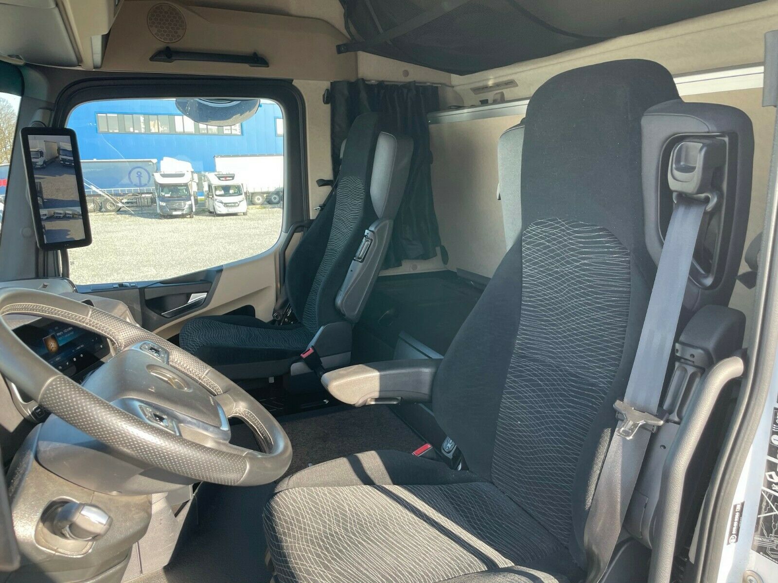 Fahrzeugabbildung Mercedes-Benz Actros 1846 LS Stream Space  Kipphydraulik