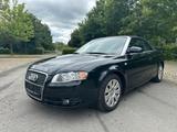 Audi A4 1.8 T Cabriolet -Bose-Sitzheizun - Audi A4: Schwarz, Cabrio