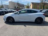 Opel Astra J GTC 1.4 Turbo Innovation ecoFlex *PDC* - gebrauchte Opel Astra aus dem Jahr 2012