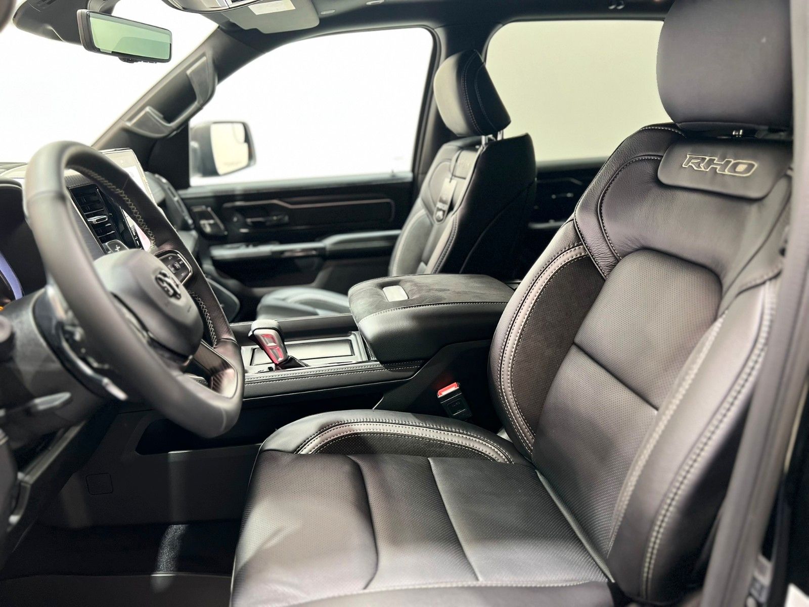 Fahrzeugabbildung Dodge RAM 1500 RHO H/O RED Ed.