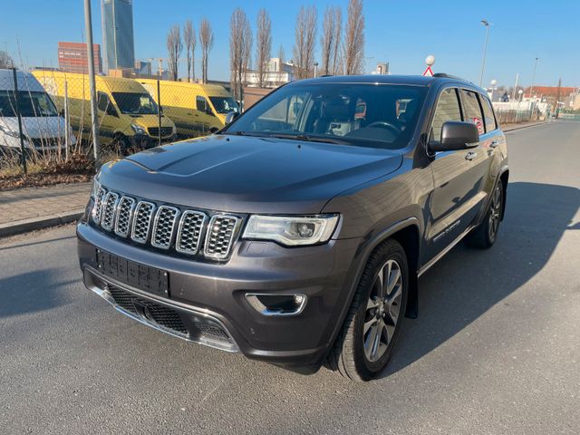 Jeep Grand Cherokee 3.0 CRD Overland*Megavoll*AHK*TOP