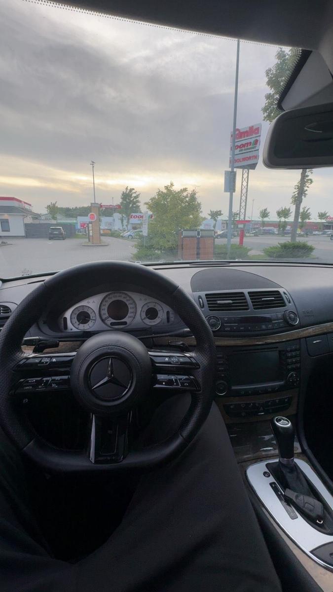 Mercedes-Benz E280 2004 — photo 8