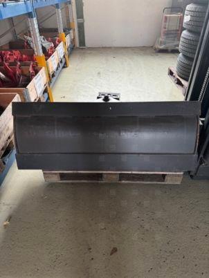 Andere HENLE Grabenräumlöffel schwenkbar K3 QC03 1.50