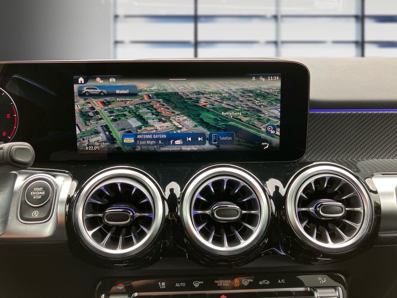 Fahrzeugabbildung Mercedes-Benz GLB 220 d 4M AMG AHK Night Multibeam KeylessGo