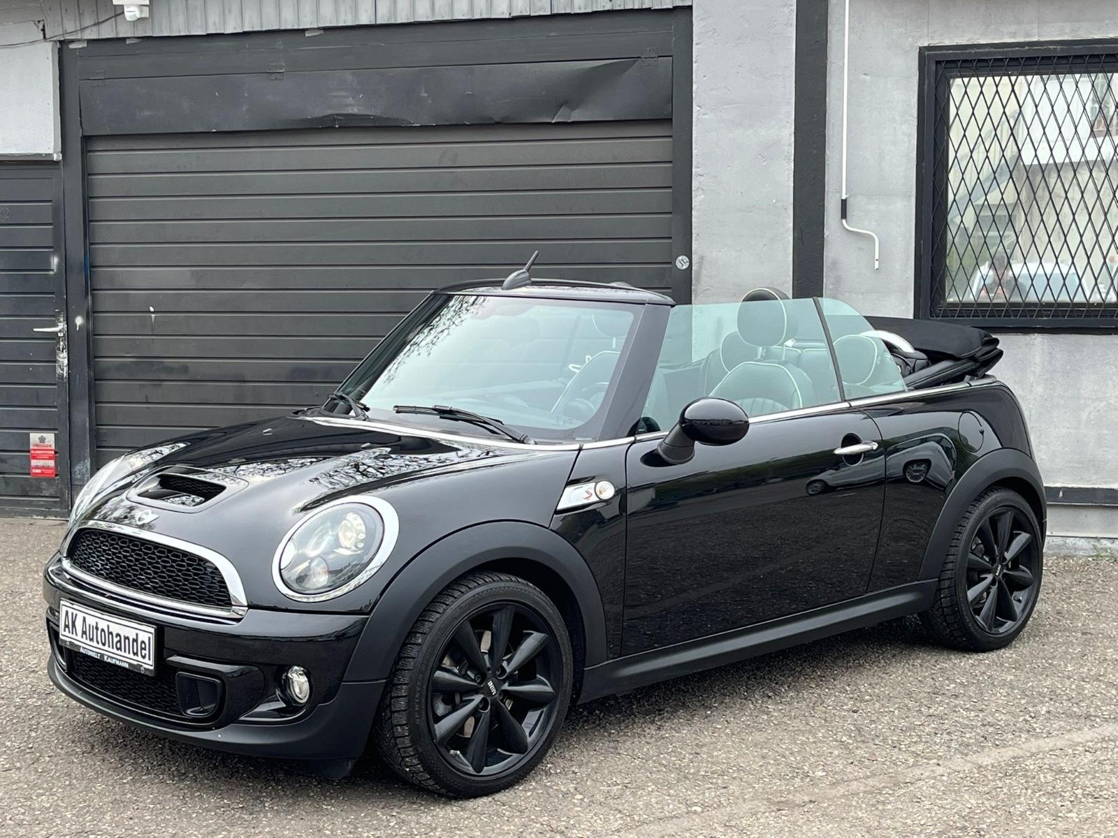 MINI Cooper S Cabrio Chili Navi Leder Xenon 1 Hand
