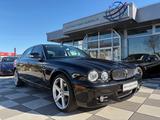 Jaguar XJ 2.7 D V6 Executive +Schiebedach +Xenon +Leder - gebrauchte Jaguar XJ aus dem Jahr 2008