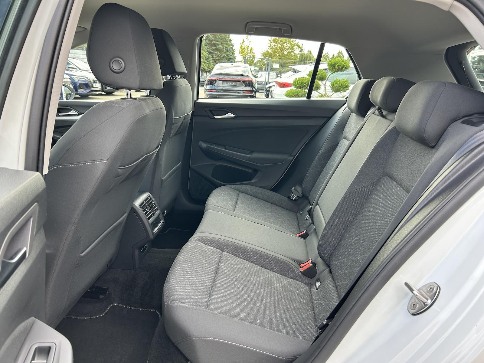 Volkswagen Golf VIII 2.0 TDI Life *AHK*LED*PDC*NAVI*ACC*, миниатюра 20