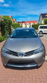 Toyota Auris Touring Sports Touring Sports 1,6-l-V.... - Toyota Auris Touring Sports mit Hybrid-Antrieb: Automatik