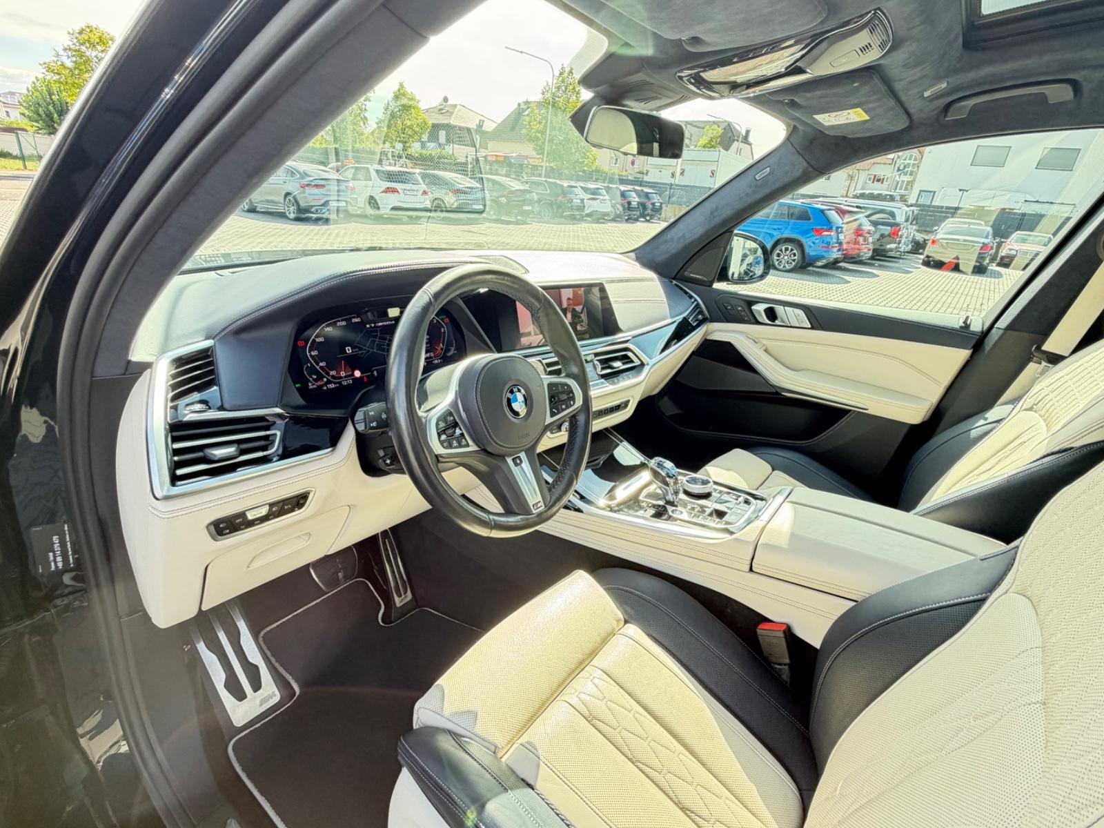BMW X7*M50xd*M-SPORTPAKET*3xTV*6xSITZER*ACC*HUD*360
