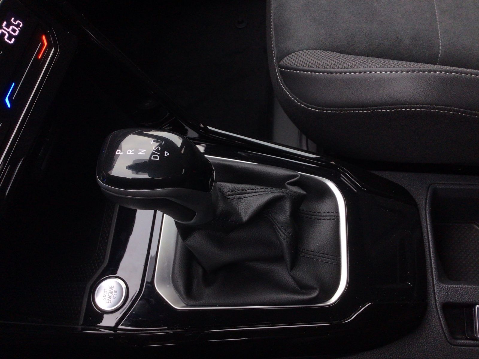 Volkswagen T-Roc - Bild 11