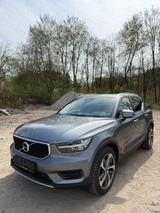 Volvo XC40 Momentum Geartronic, Kamera, Navi, AHK  - Volvo XC40 von privat