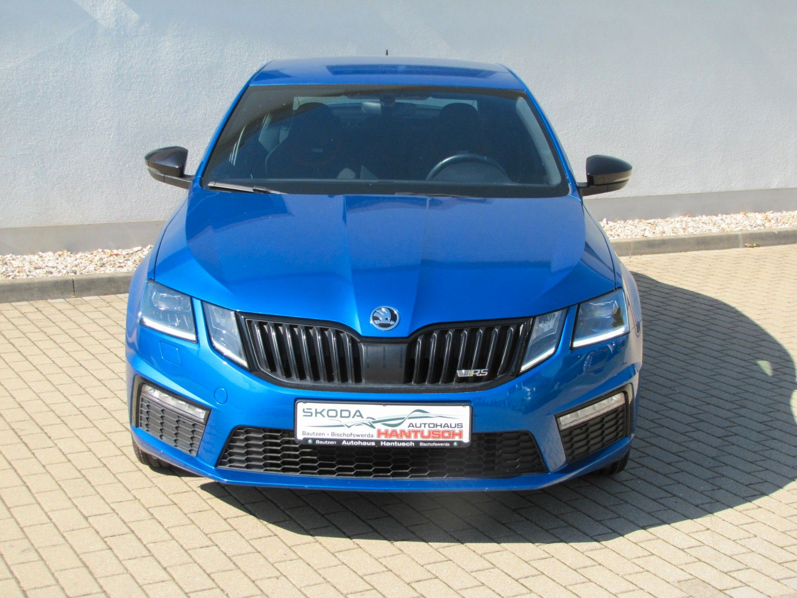 Fahrzeugabbildung SKODA Octavia Lim. RS 2.0l TSI 245PS 7-Gang DSG