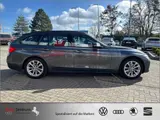 BMW 320d Touring Aut. Sport Line AHK*PANO*LED - BMW Gebrauchtwagen von 2019