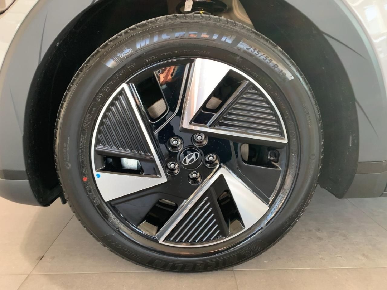 Fahrzeugabbildung Hyundai IONIQ 5 Basis Elektro Wärmepumpe*