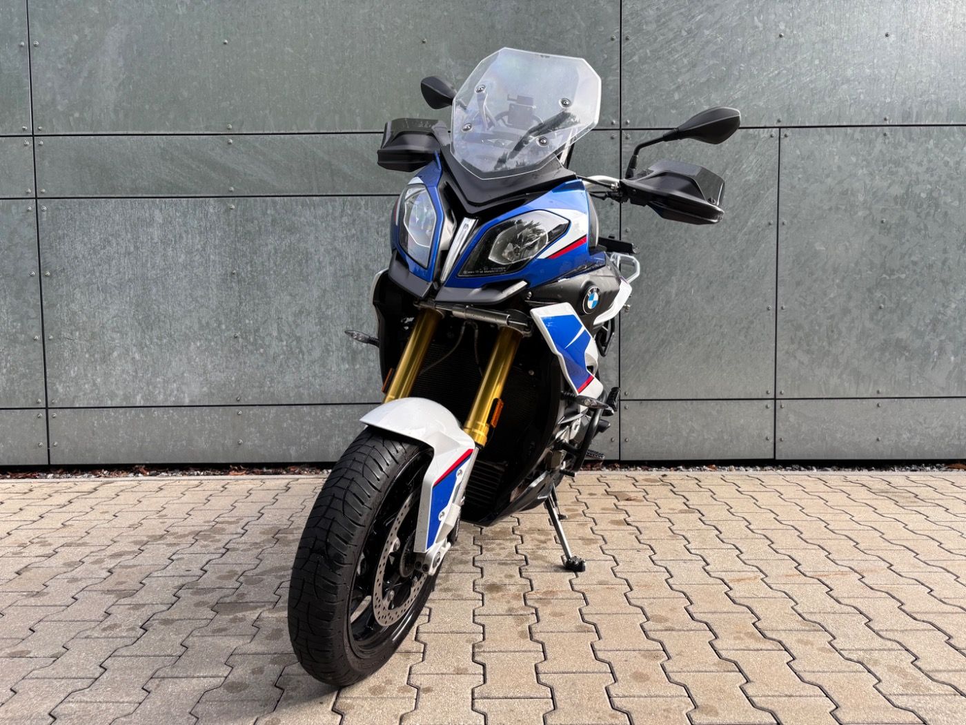 Fahrzeugabbildung BMW S 1000 XR HP 2 Pakete