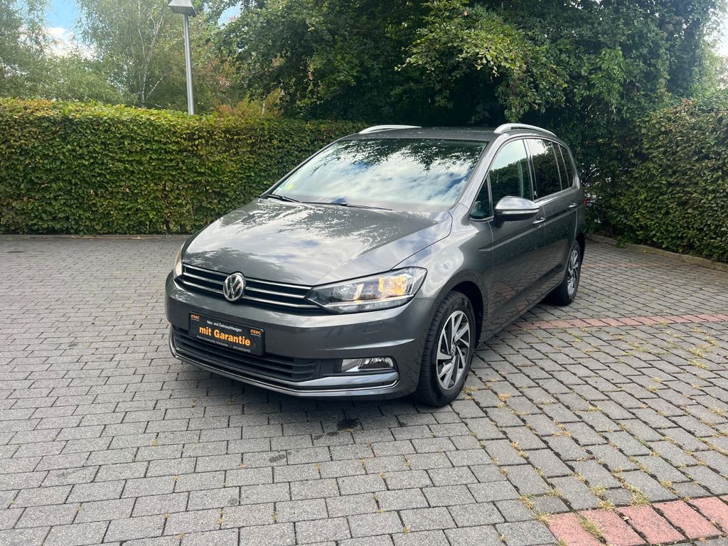Image of Volkswagen Touran