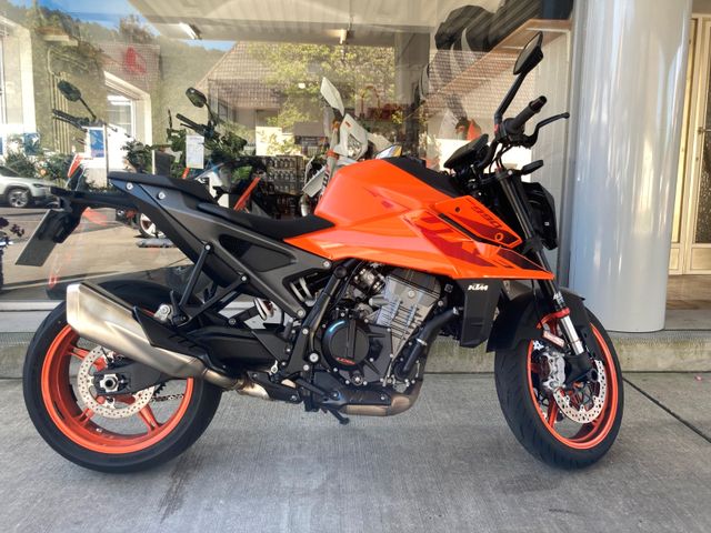 KTM 990 Duke