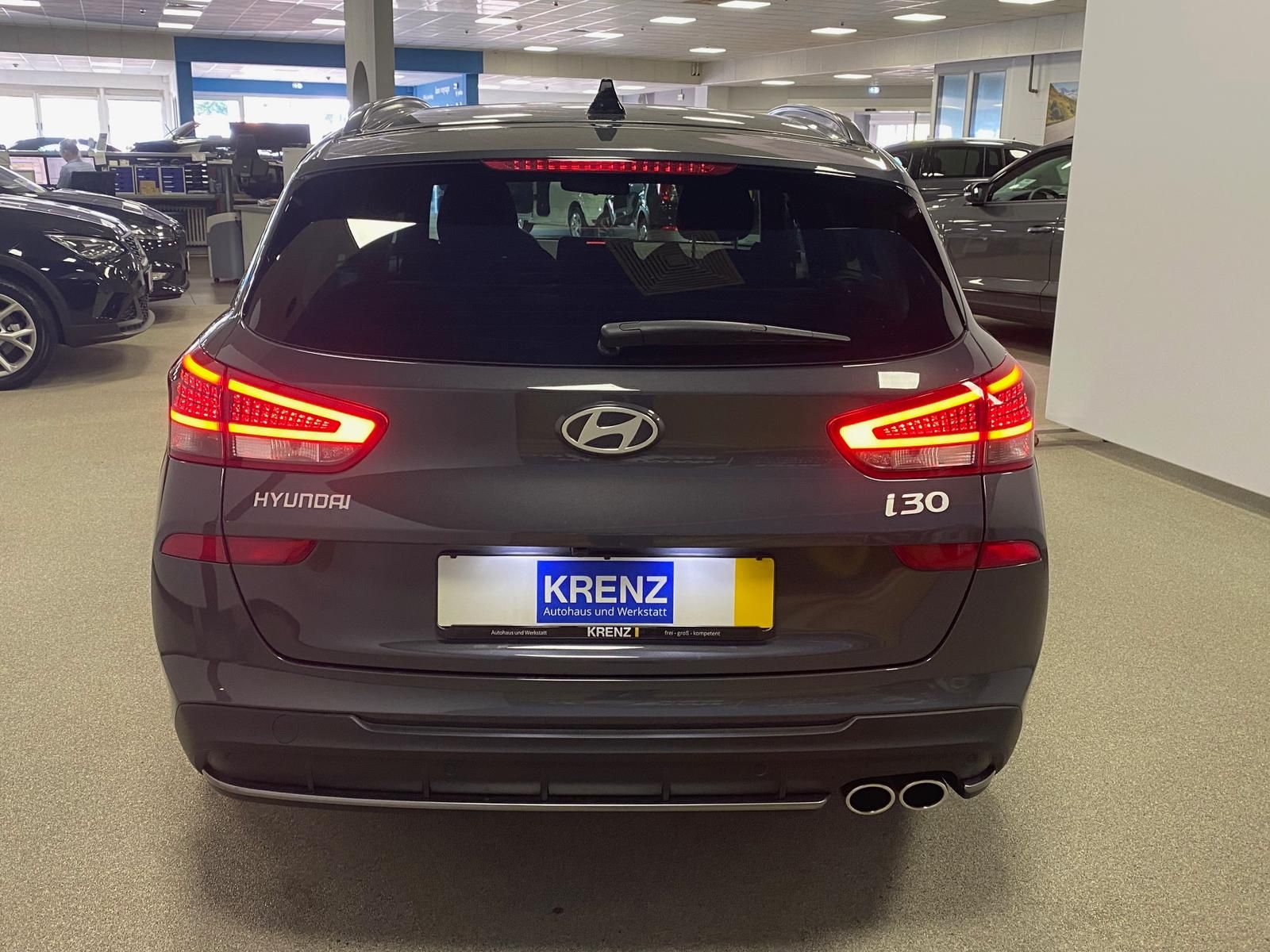 Fahrzeugabbildung Hyundai i30 N-Line APP+KLIMA+RFK+PDC+NAVI+SITZHEIZ+Andro
