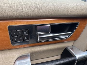 Land-Rover Discovery - 10
