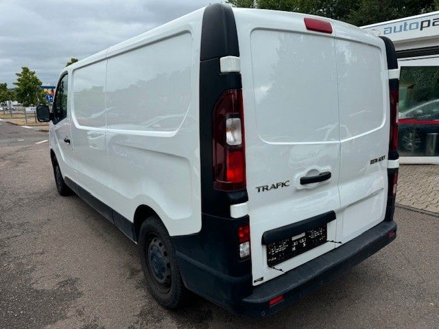 Fahrzeugabbildung Renault Trafic Kasten L2H1 3,0t Klima Bluetooth PDC LED