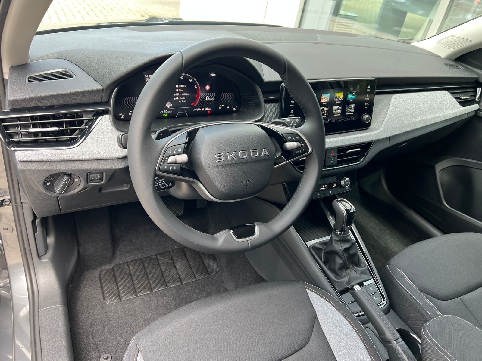 Fahrzeugabbildung SKODA Scala Selection 1.0 TSI DSG *LED, ACC, Kamera, 1