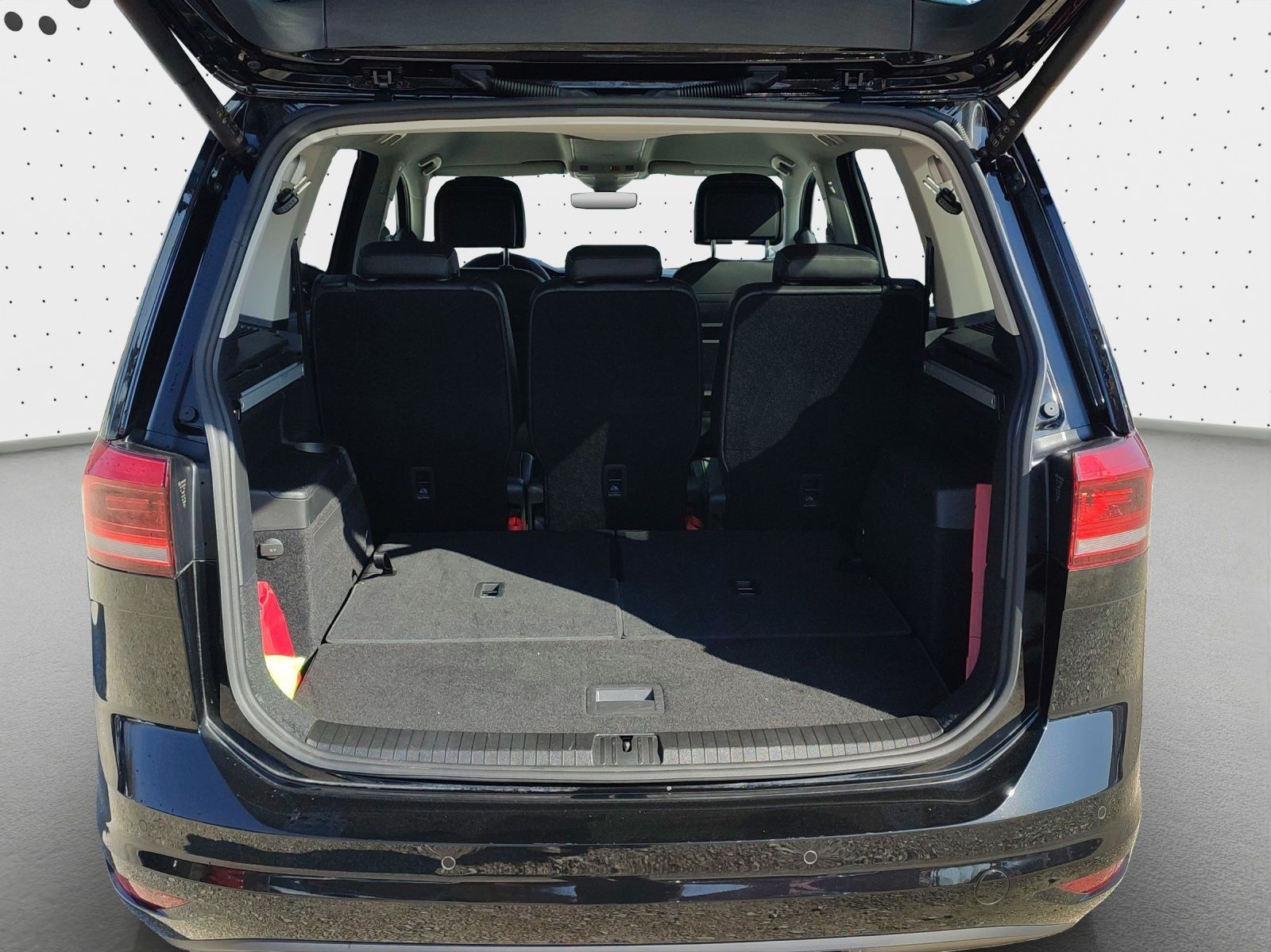 Volkswagen Touran - Bild 13