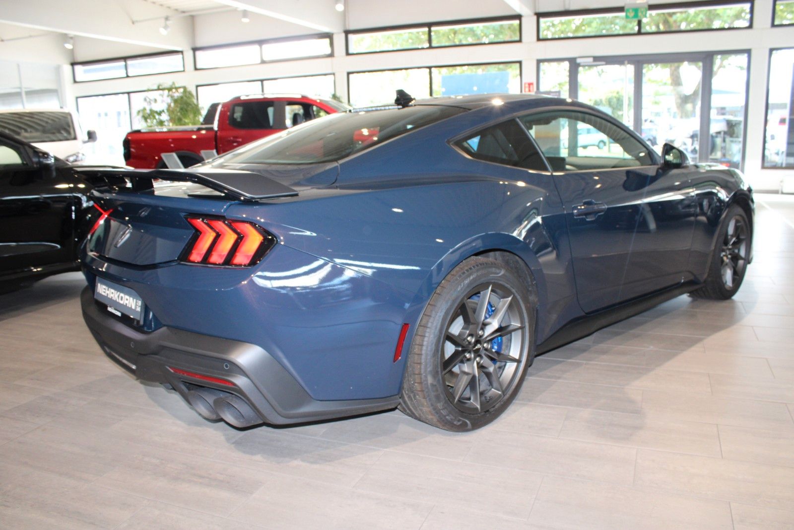 Fahrzeugabbildung Ford Mustang 5.0 Ti-VCT V8 Dark Horse AUTOMATIK